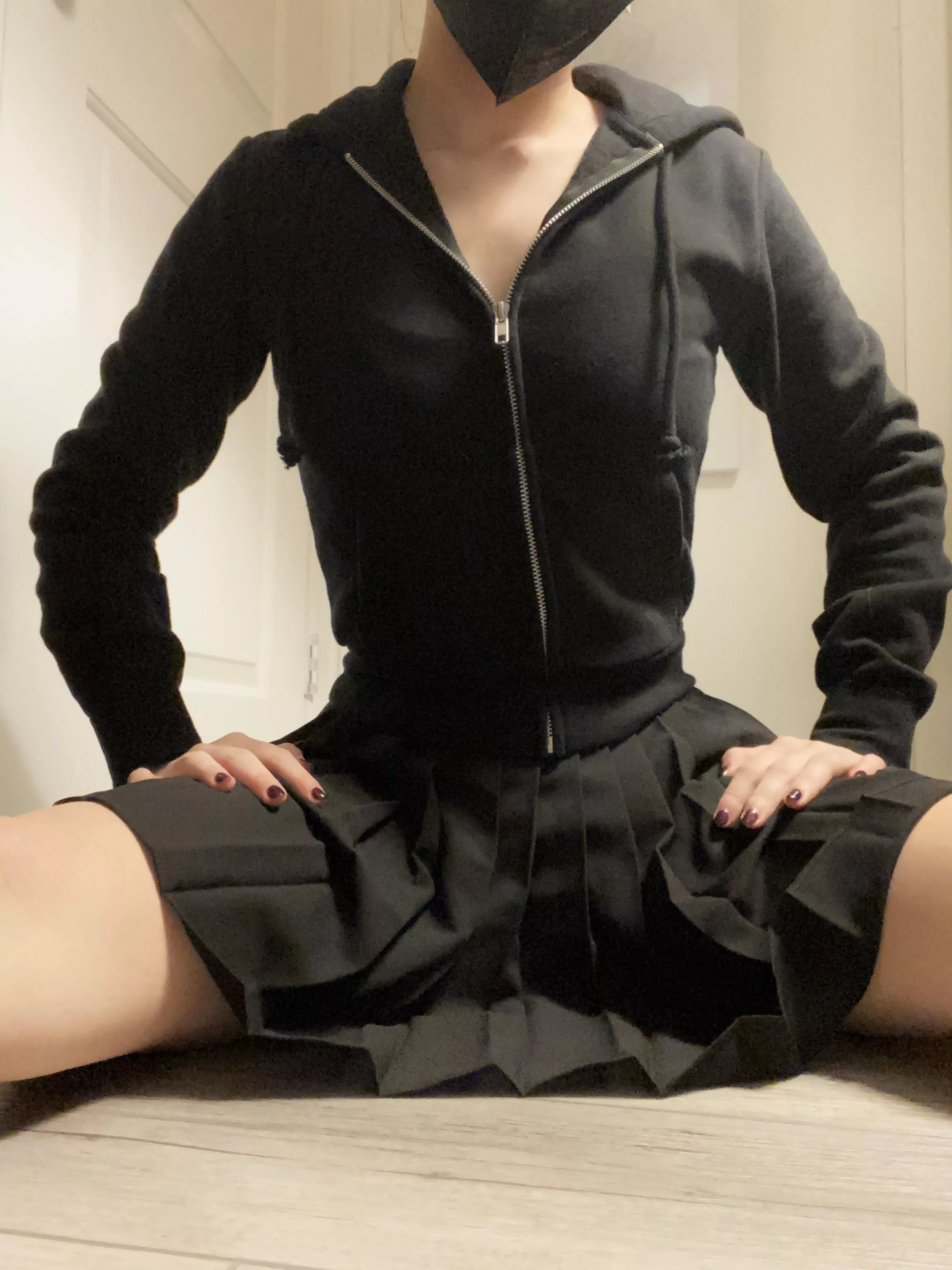 I love mini skirts :)