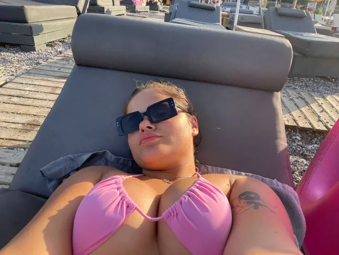 I’m your new girlfriend, just live with it