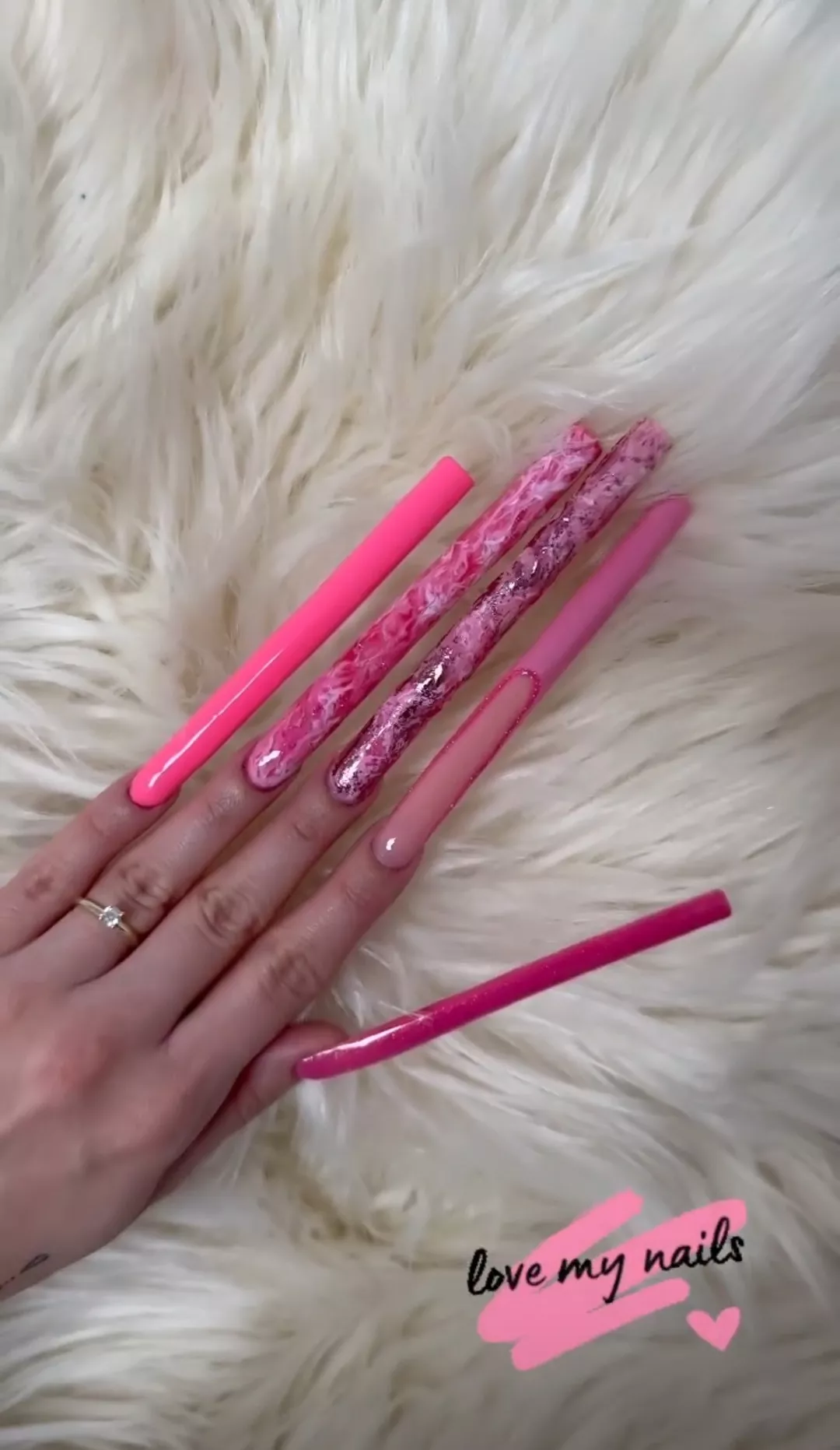 Love long pink nails 😊