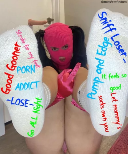 Made a little gooner edit for you sock lovers 😂 I need someone to make these for me!