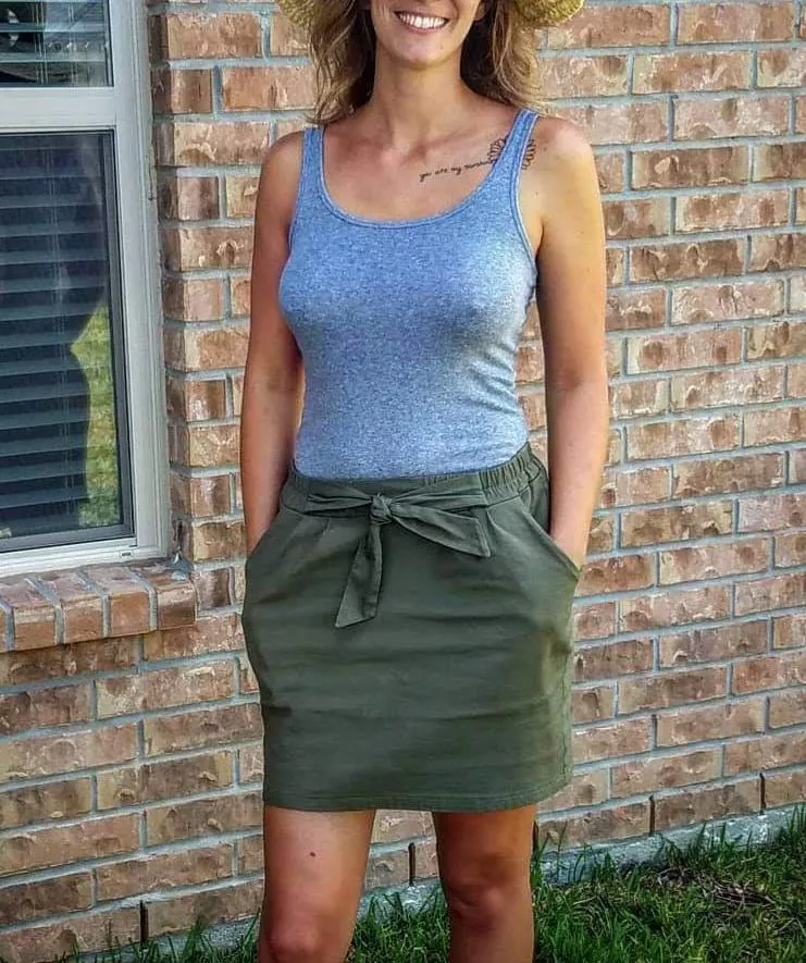 No bra for a beautiful day