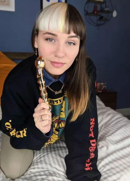 React if you’d let me peg you [domme] [oc]