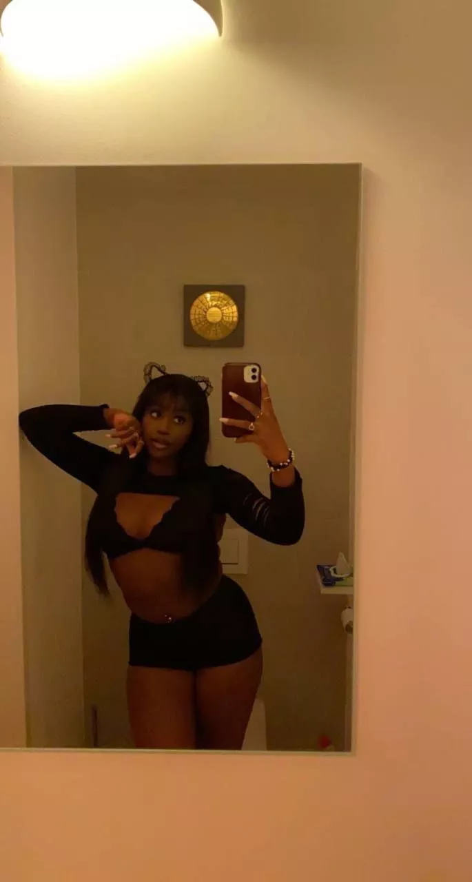 Tried this costume, is it cute? (19y)