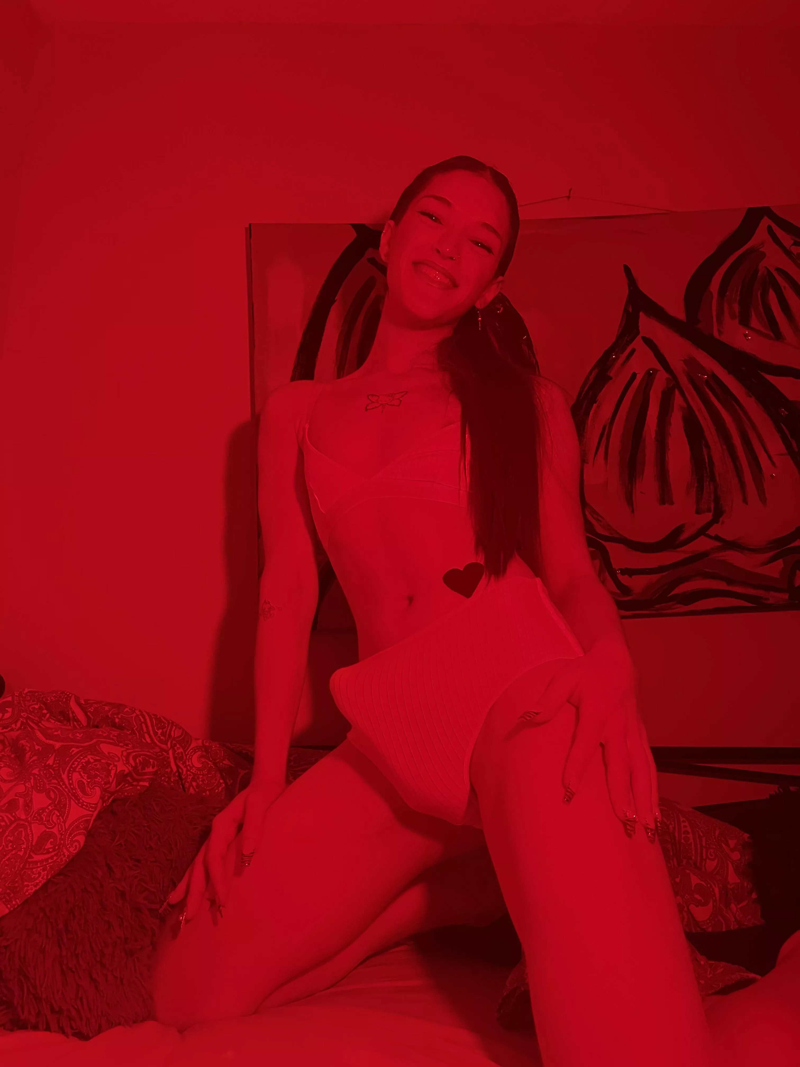 who wants me to teach them how to open the deepthroat passage to get all of it down your throat? ❤️🫣😍