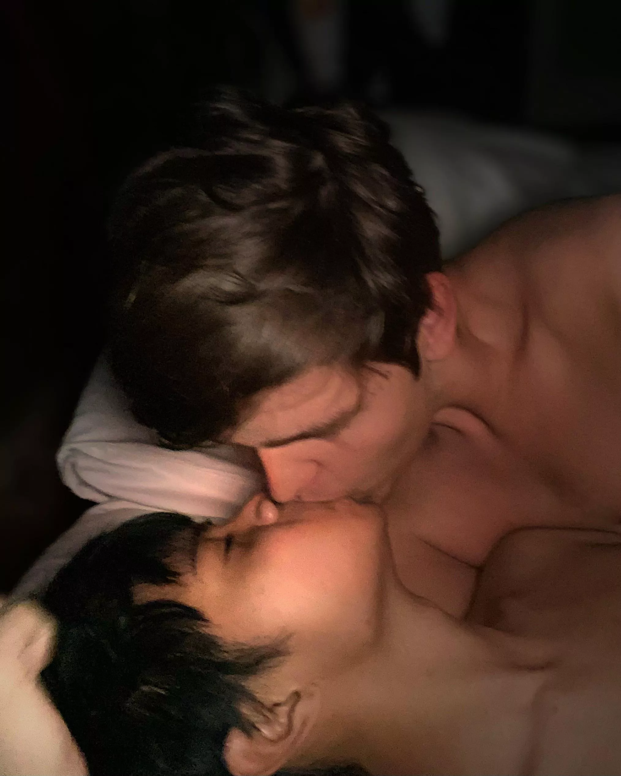 Who wants to join us? (18m)