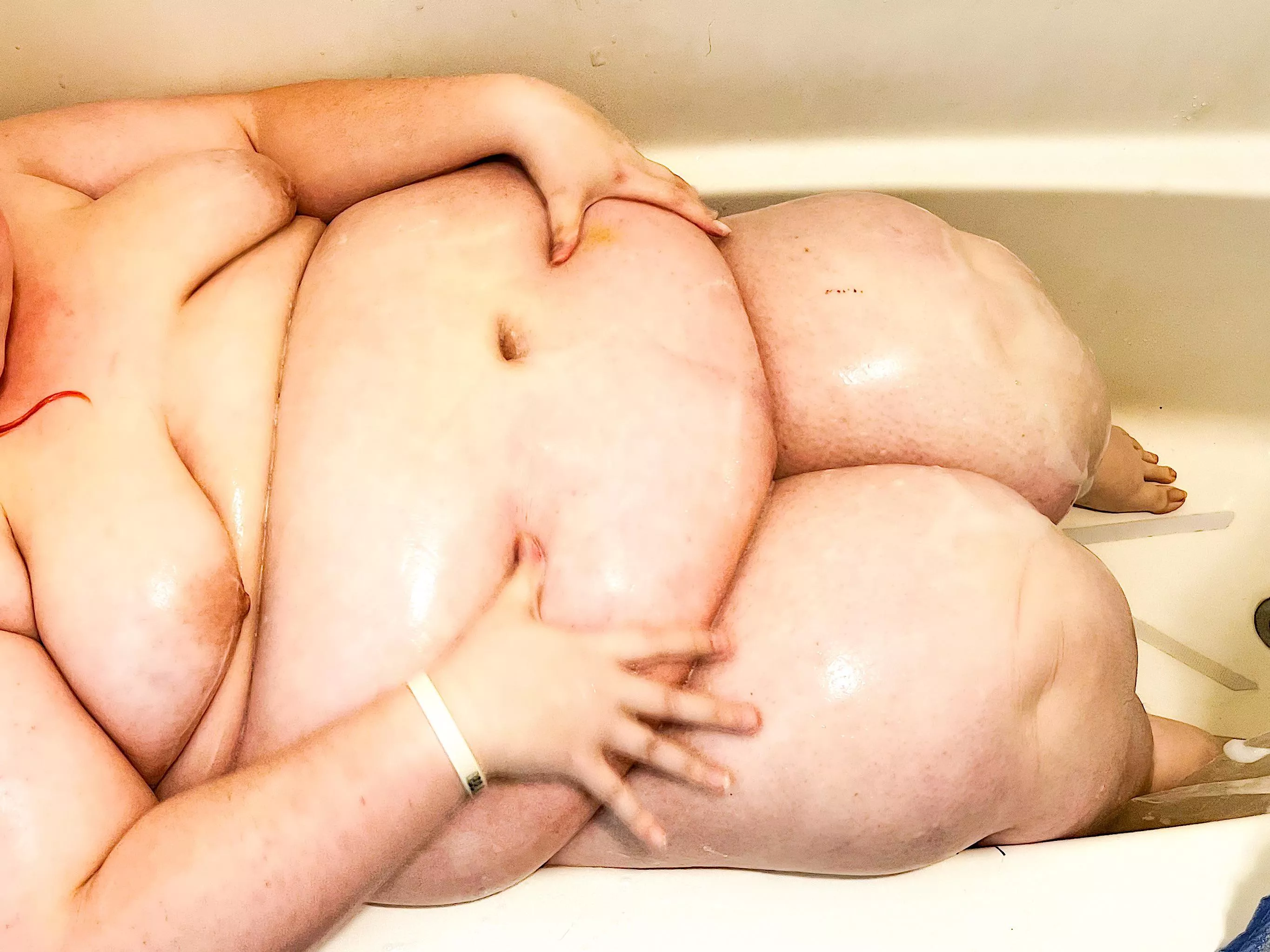 Would you like to see it jiggle? 💖💖