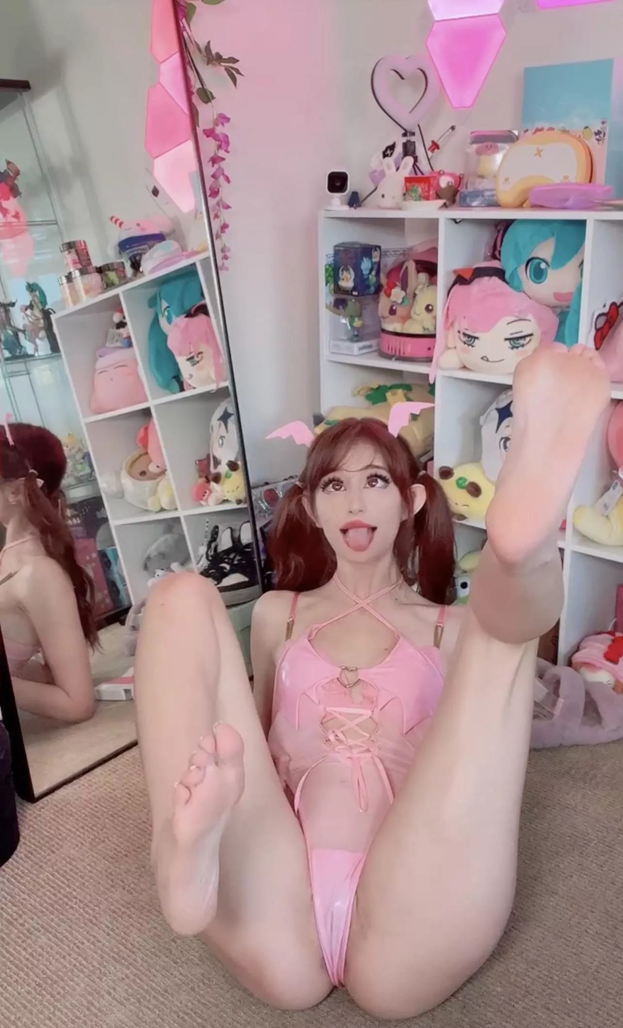 WYD if I look at you like this…