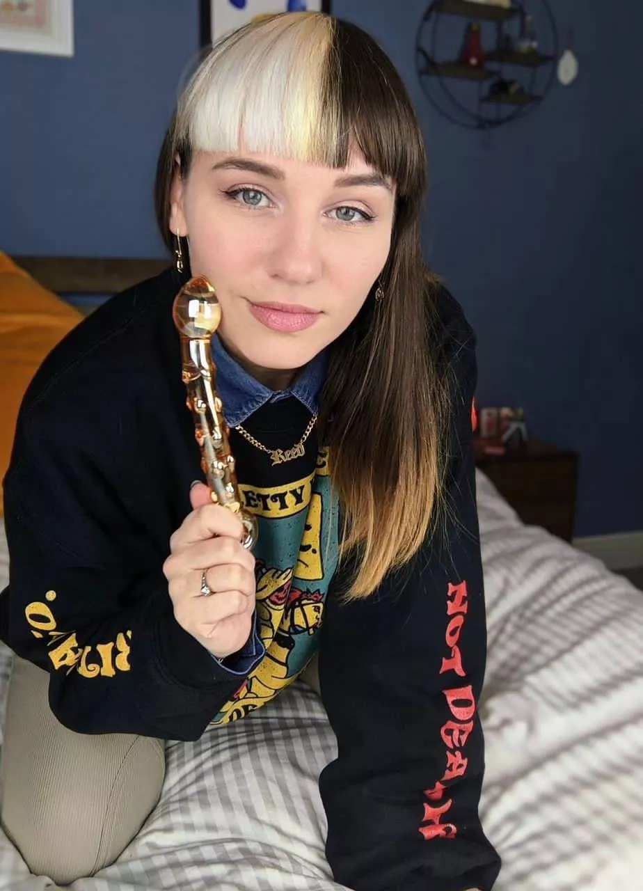 You can only upvote this if you’d let me peg you. [domme]