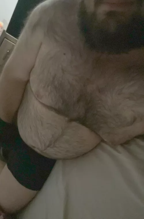 A little last minute assistance would finish me off quickly this morning. How would you choose to do that? Females preferred. DM’s open if you want to go into detail.