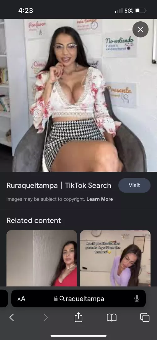 Anyone know her socials claims to have an IG