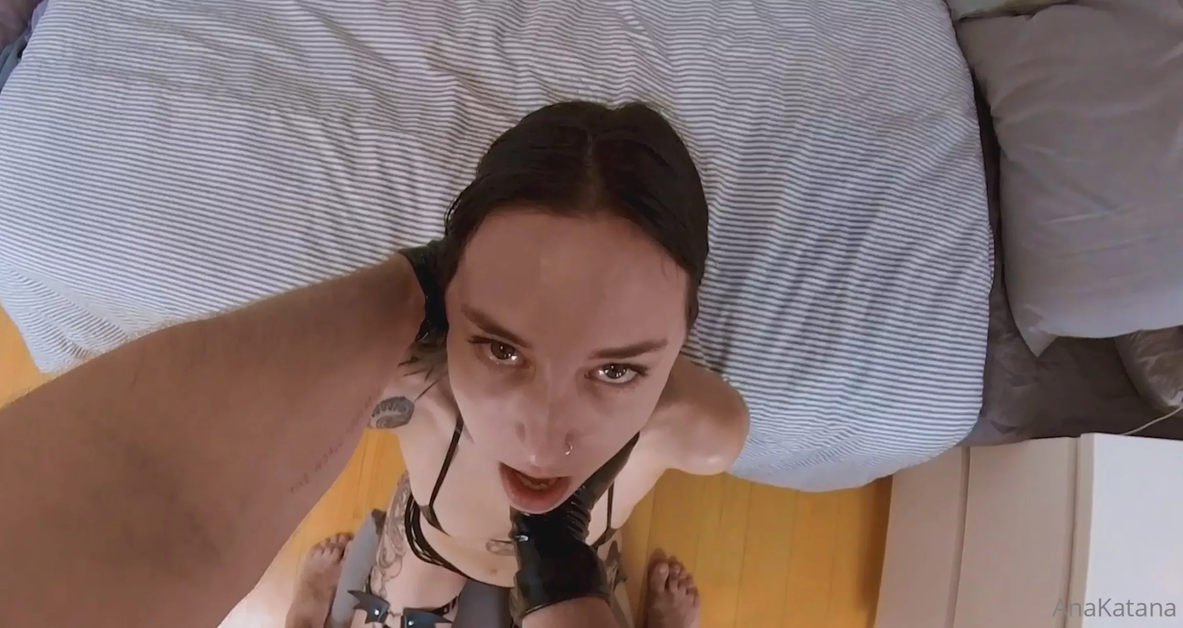 Choke me harder, Sir!