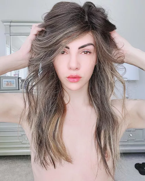 cum and suck my itty bitty clitty 😈🫦