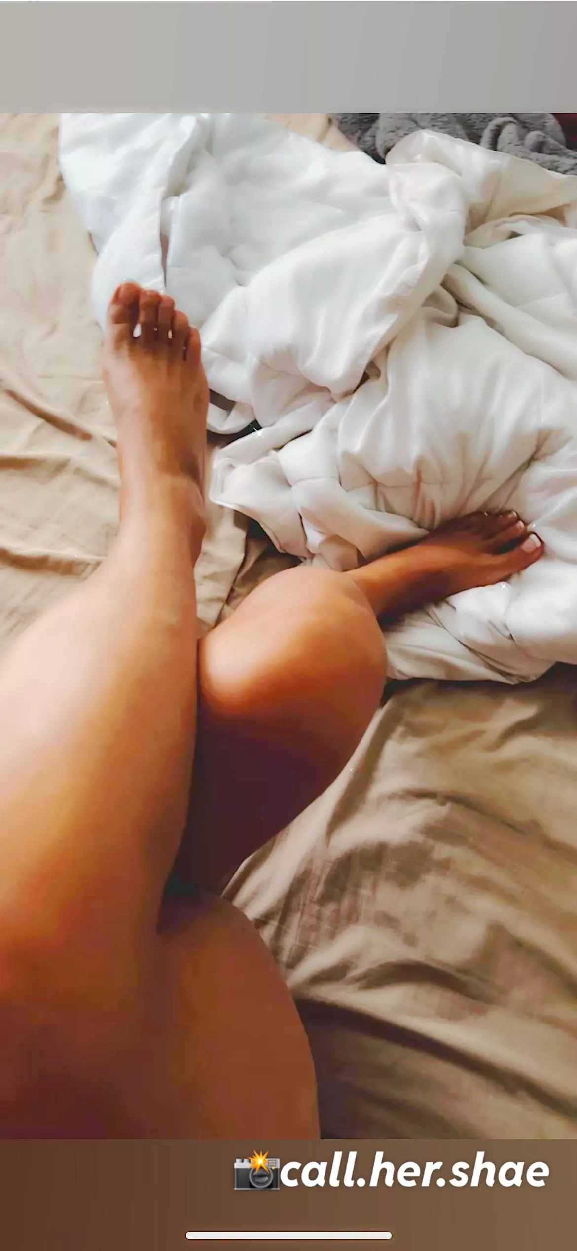 Dm me I’m in the mood to chat😏