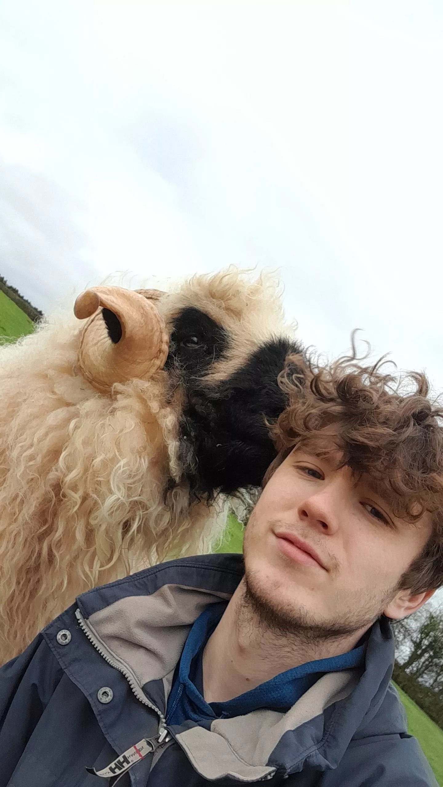 For all the farmers out there, what boots do you recommend!? Also meet Flymo the Bnv! For all the farmers out there, what boots do you recommend!? Also meet Flymo the Bnv!