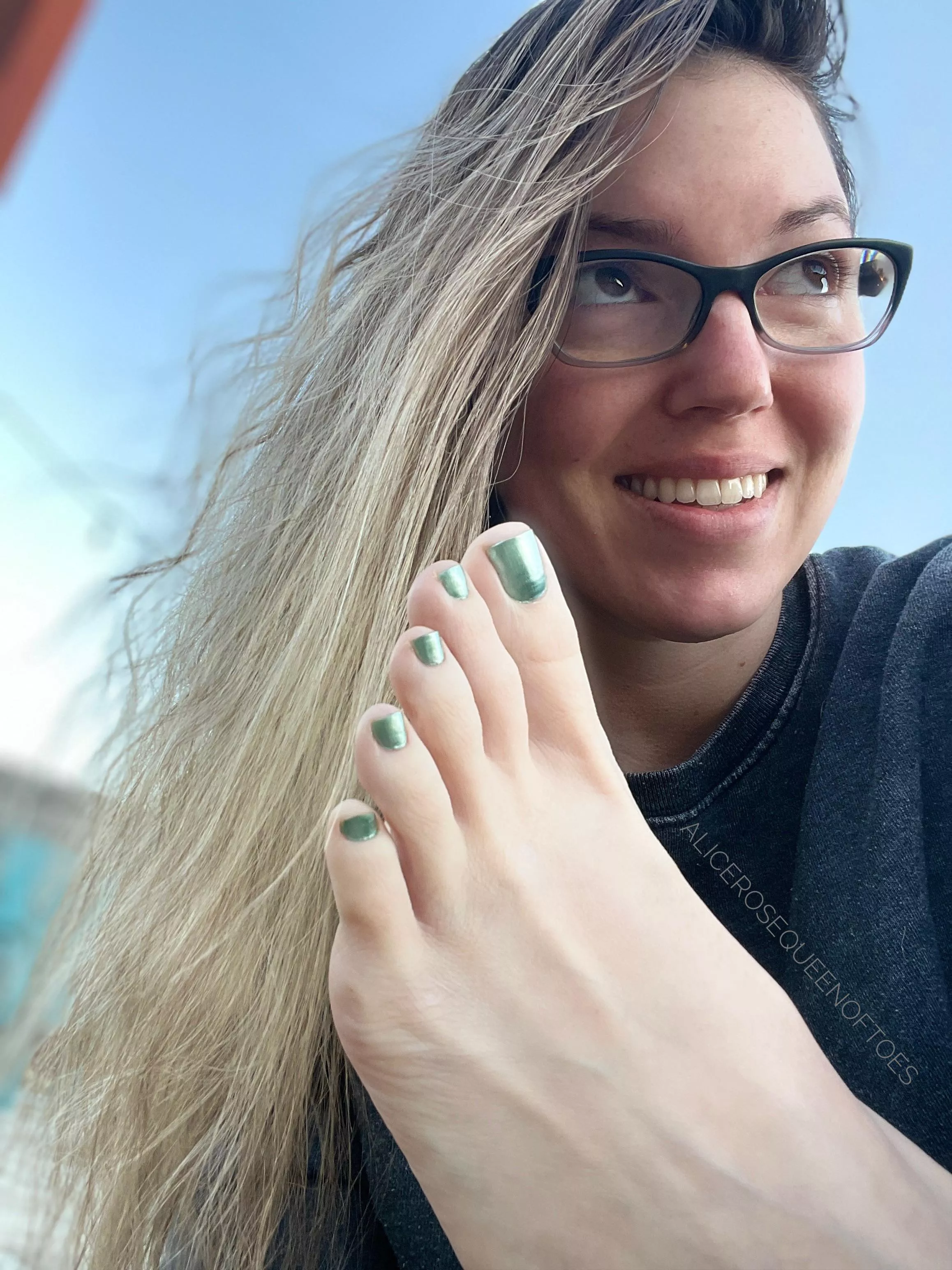 Have a toeriffic day! 😊