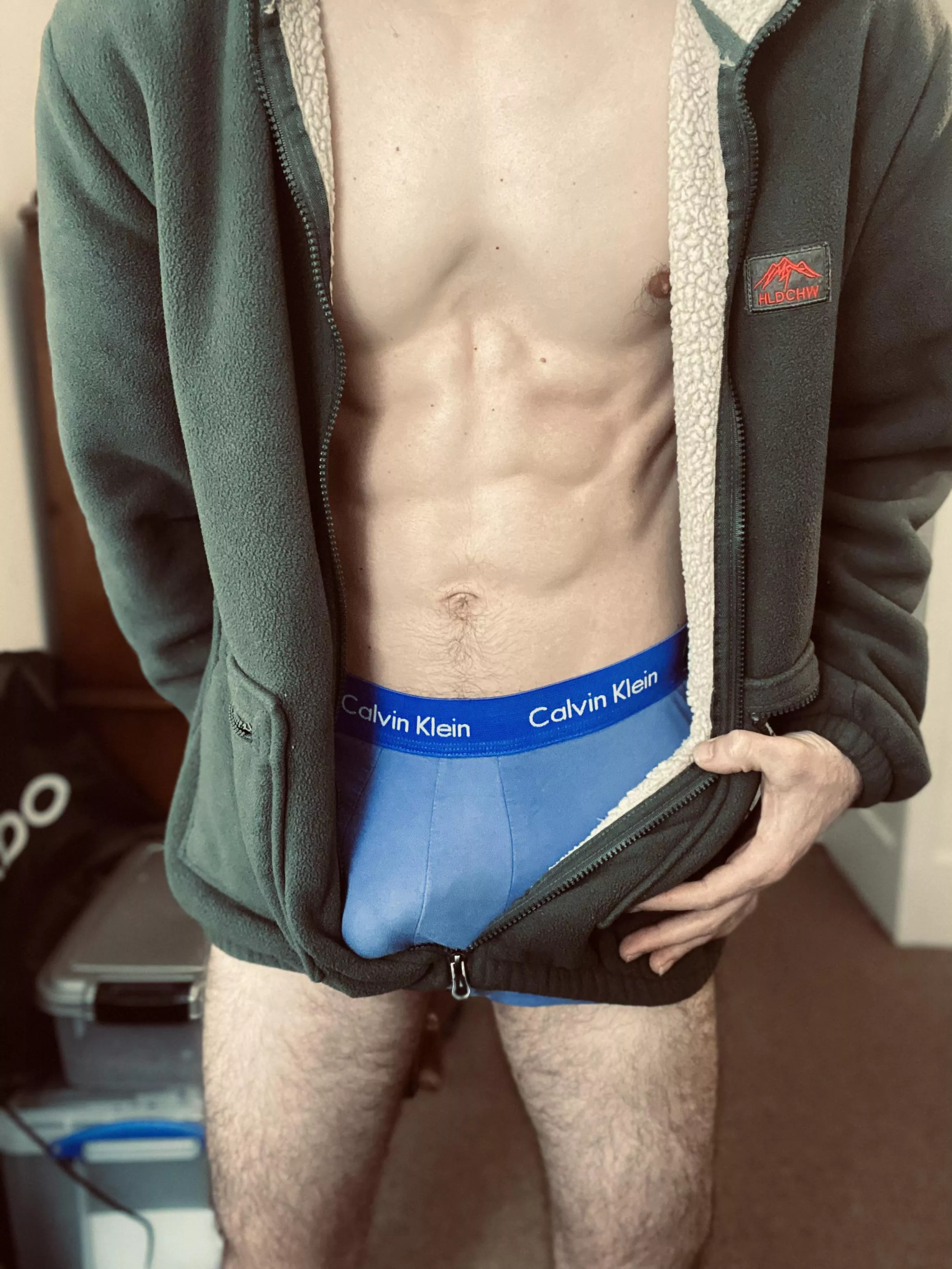 I always go shirtless with this sweater 😘