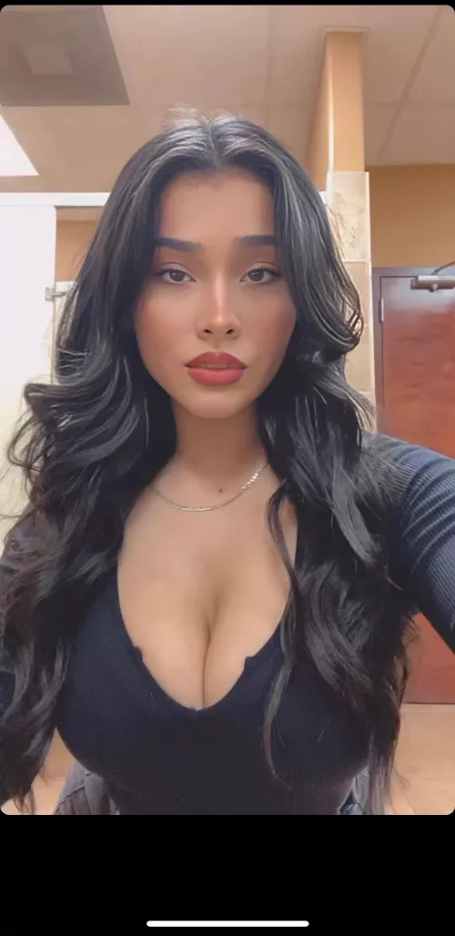 I must know her name