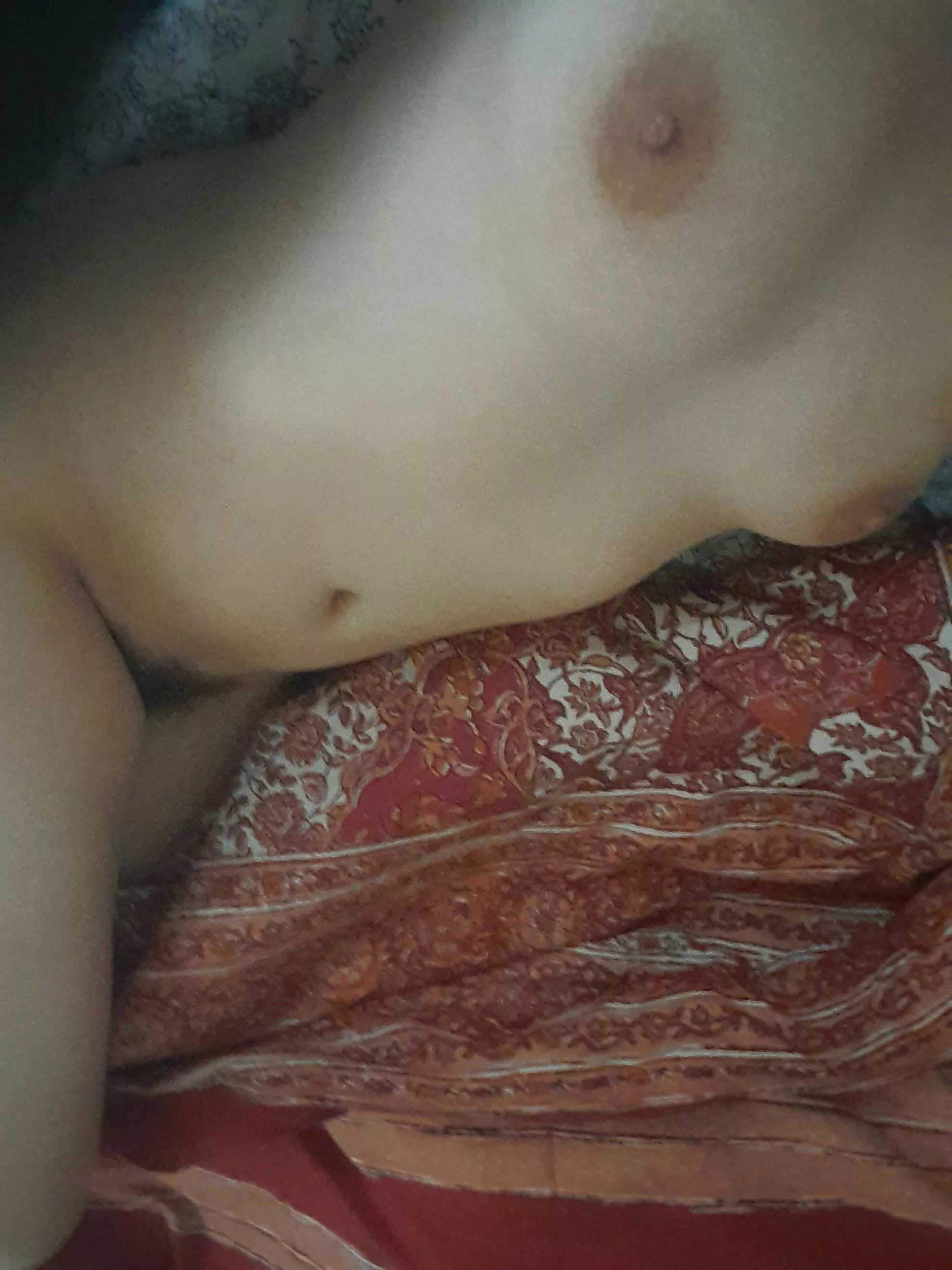 Just shamelessly looking for some appreciation. 😏 Touch starved and wet