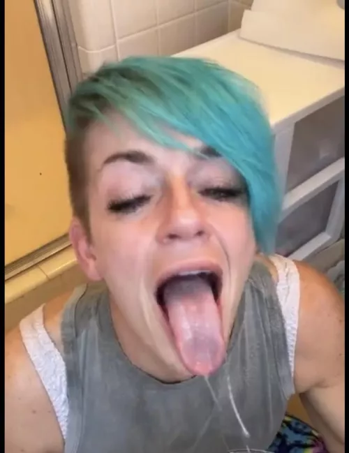 Mid SpitShot [oc] in my face