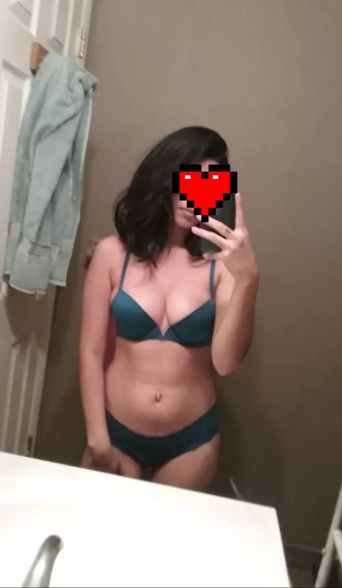 New set. Who wants to take it off me?