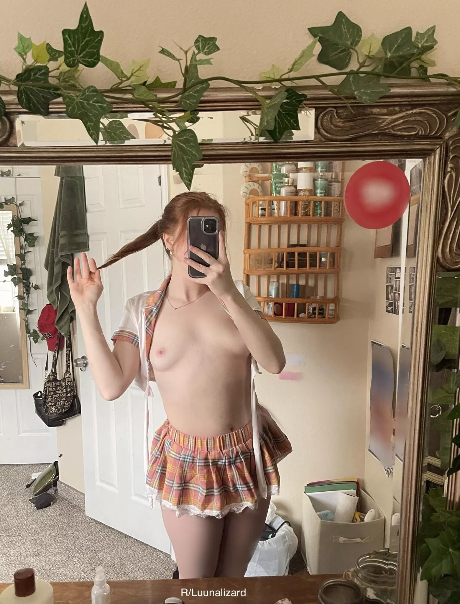 No witty caption, I’m just horny (f)