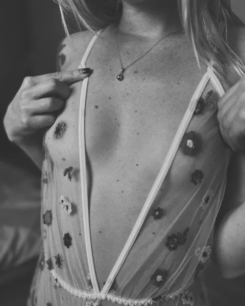 Pale and freckles, is that your thing