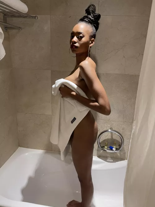 Save water and shower with me