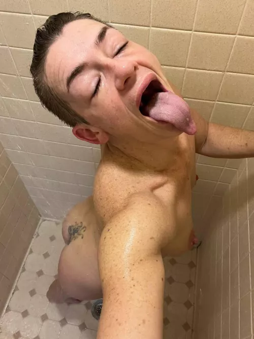 Shower fun 44F all natural here