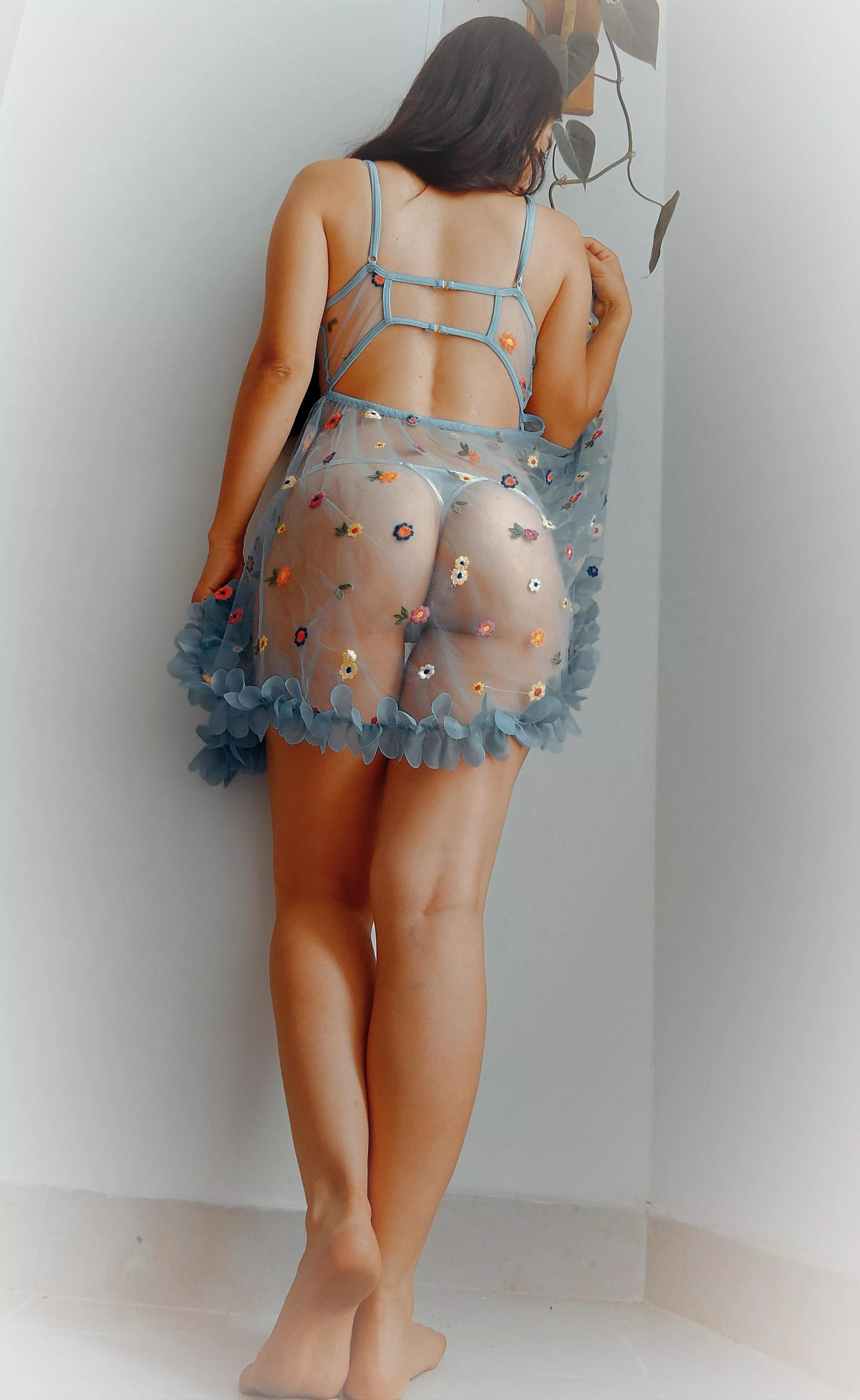 🌼 Spring is here, want to smell the flowers?