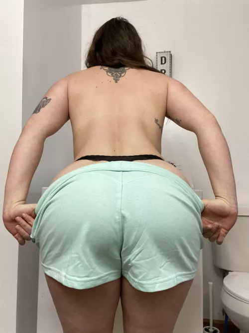 Will you help me do my laundry?😘 (F26)