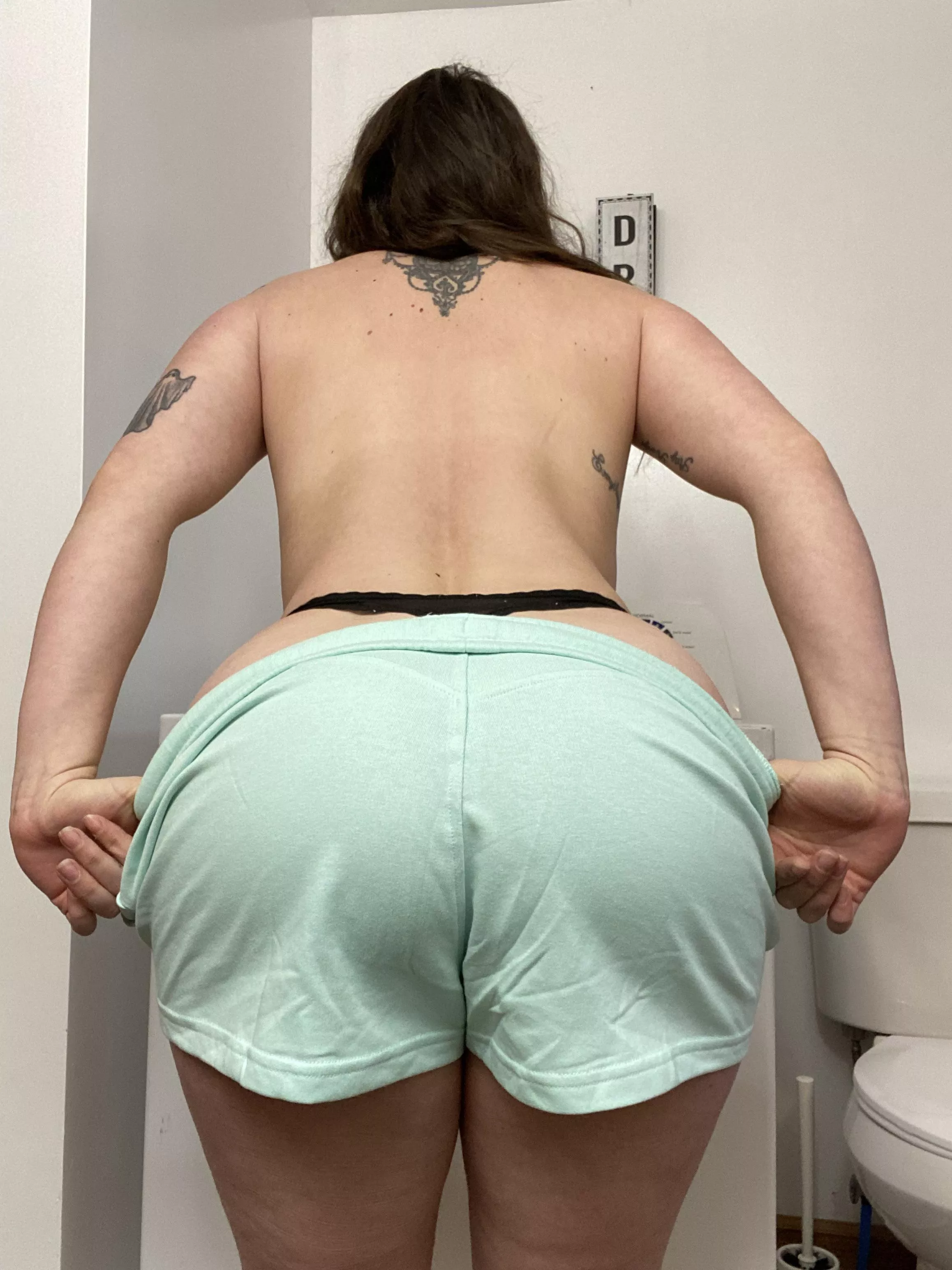 Will you help me do my laundry?😘 (F26)