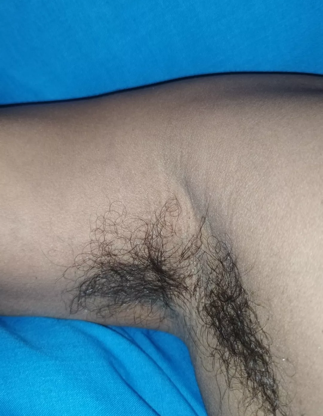 Wish someone can smell these pits after my gym day