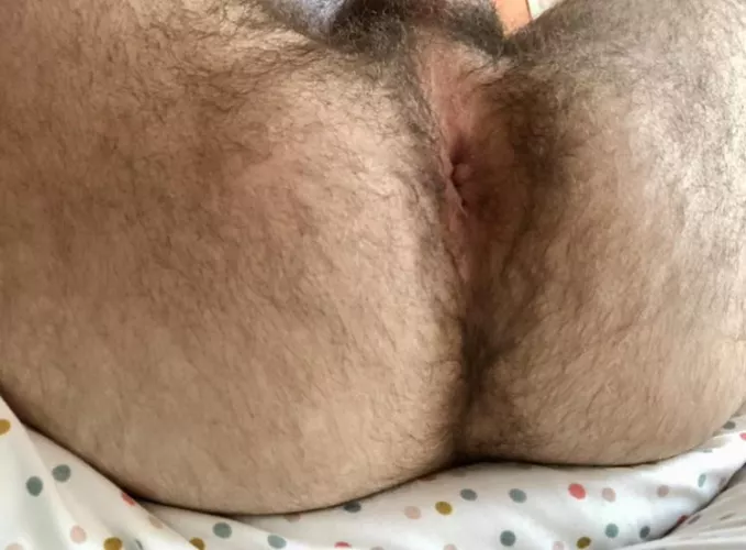 26 m usa - Horny hole needs hungry mouth