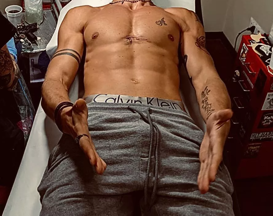 Getting inked ✨👌🏻