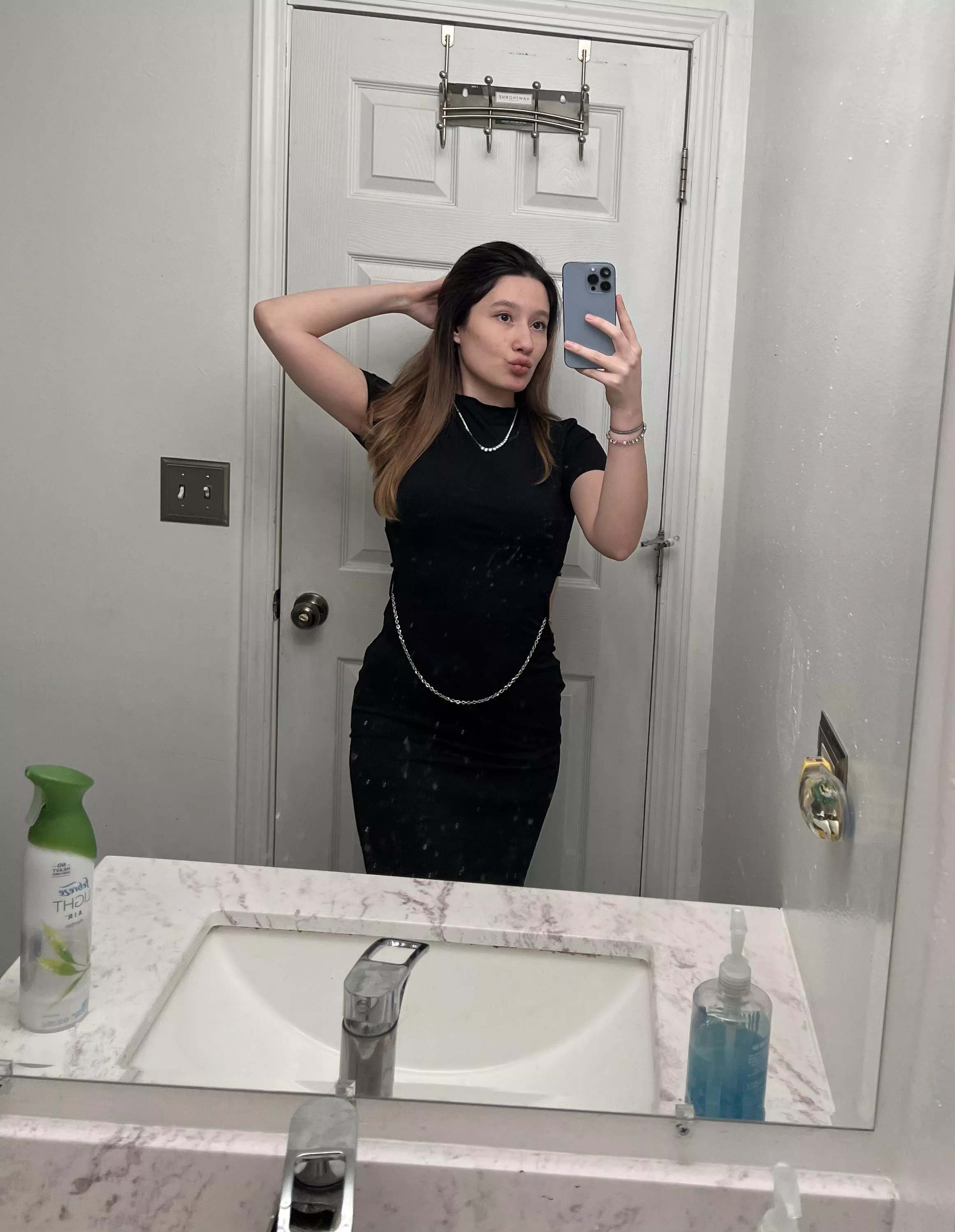 I bet you want to know how yummy I taste 👅