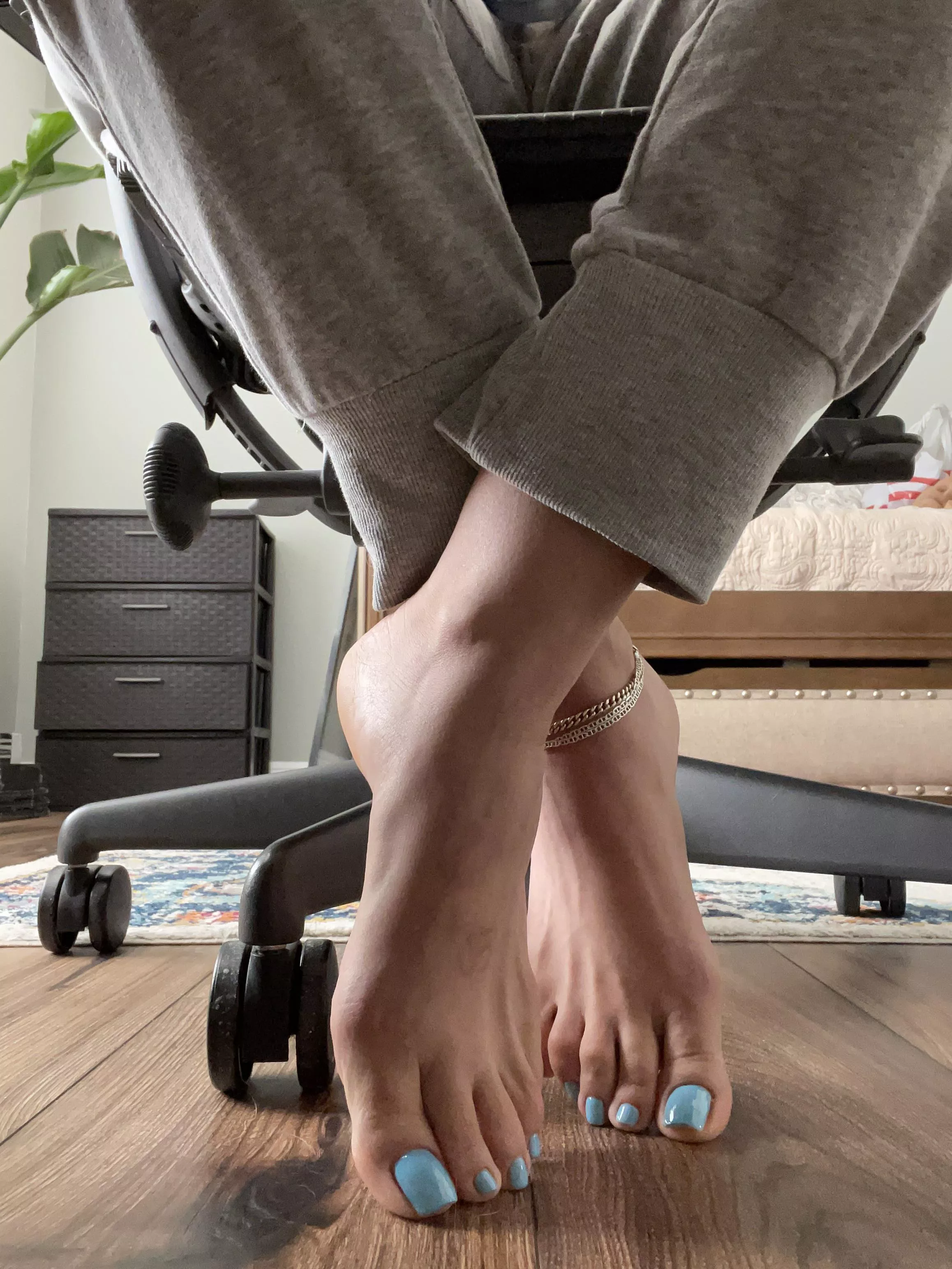 I’m lovin’ this new color! What do you think?