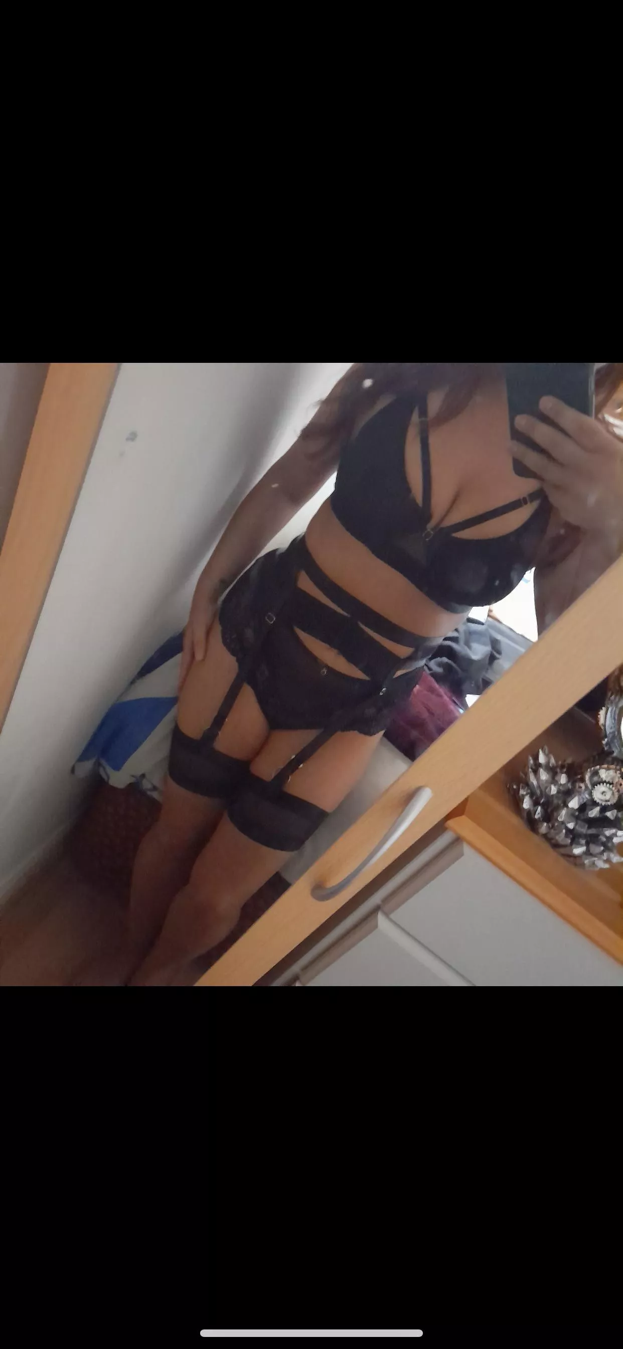 Kiss a ginger and keep the doctor away! 35F