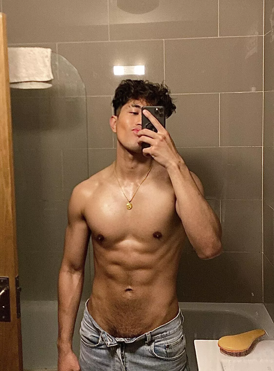 (M) pov: we’re about to do hardcore cardio