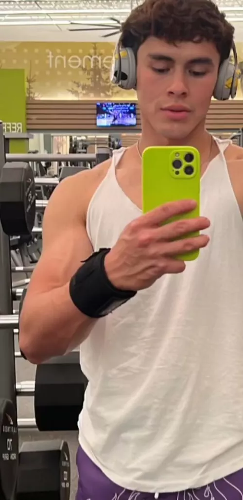 Post gym selfie