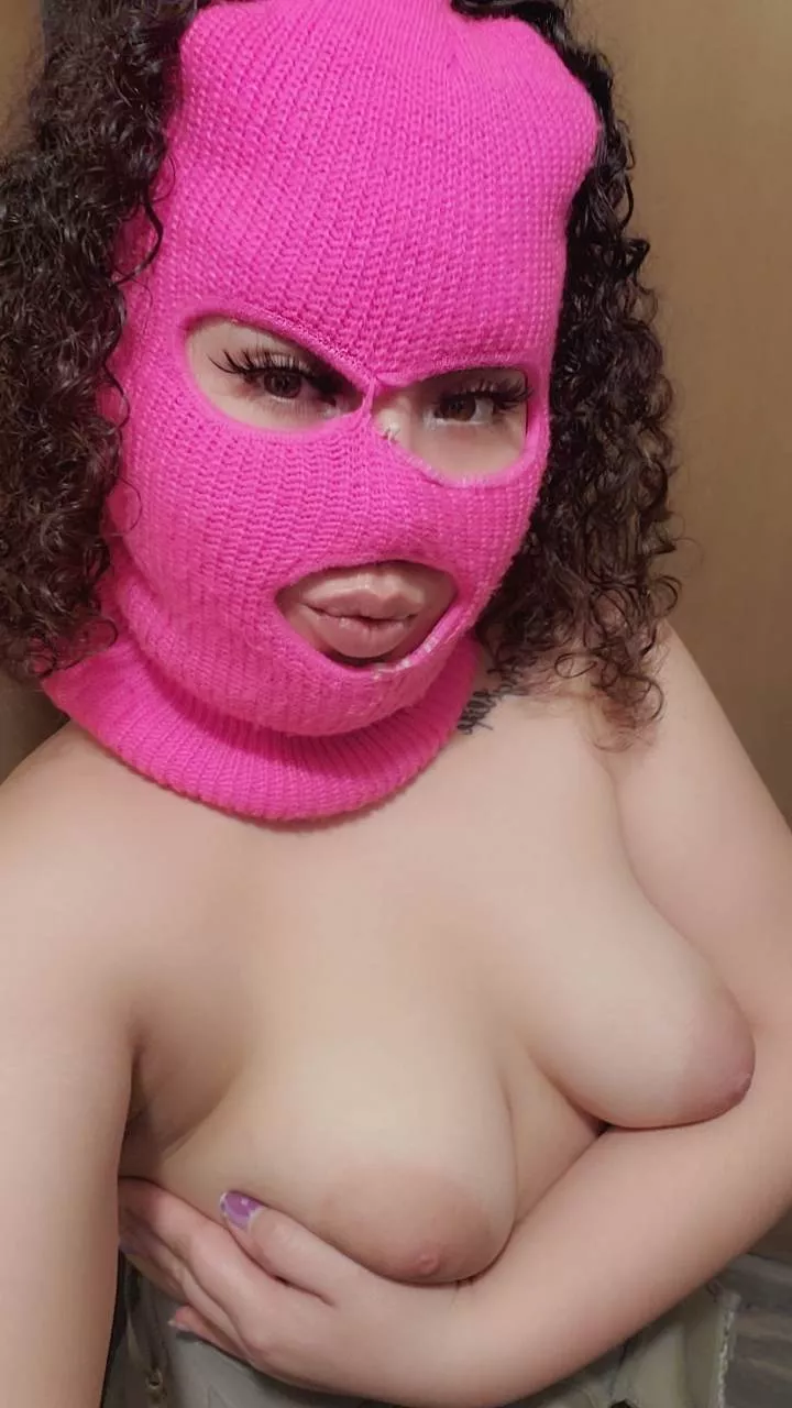 Pretty and always horny link down below