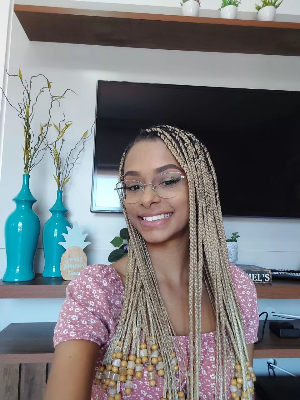 Say hello if you like me