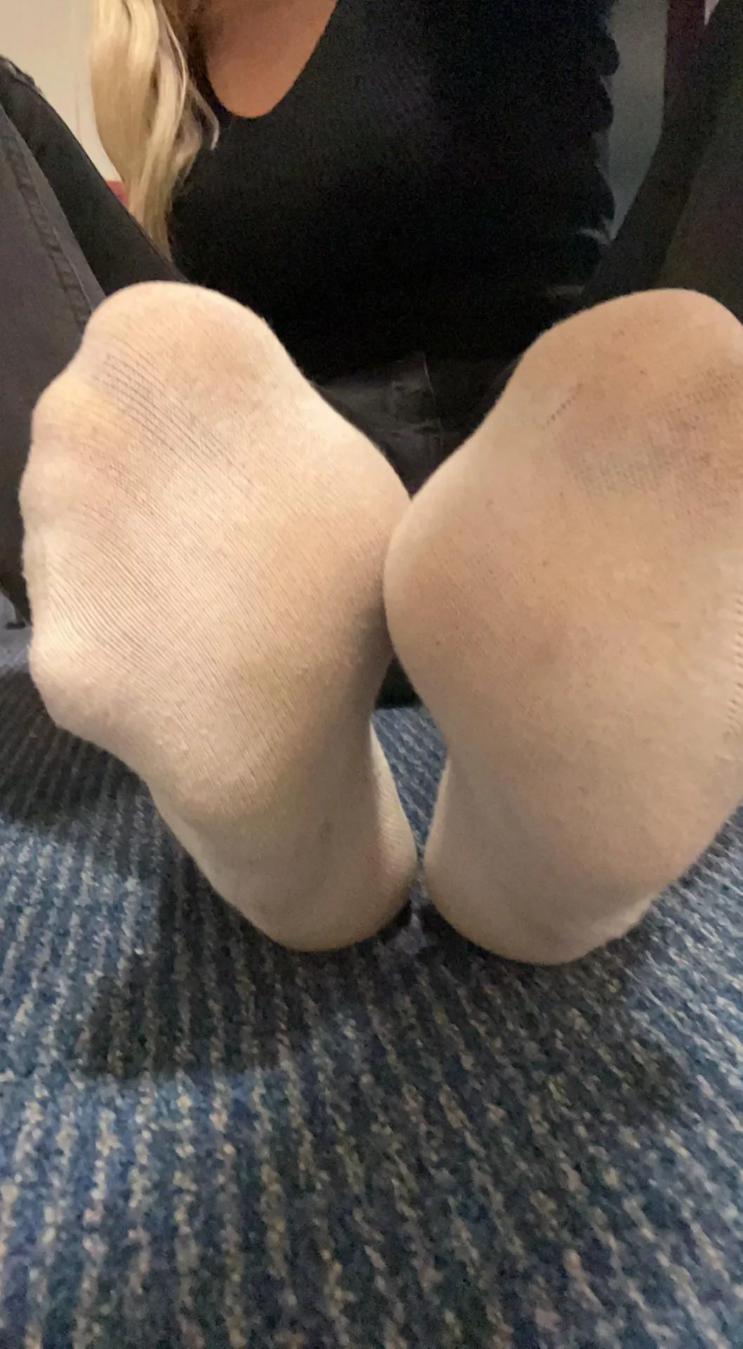 [Selling] Socks [Uk] 25F dm me to purchase😘