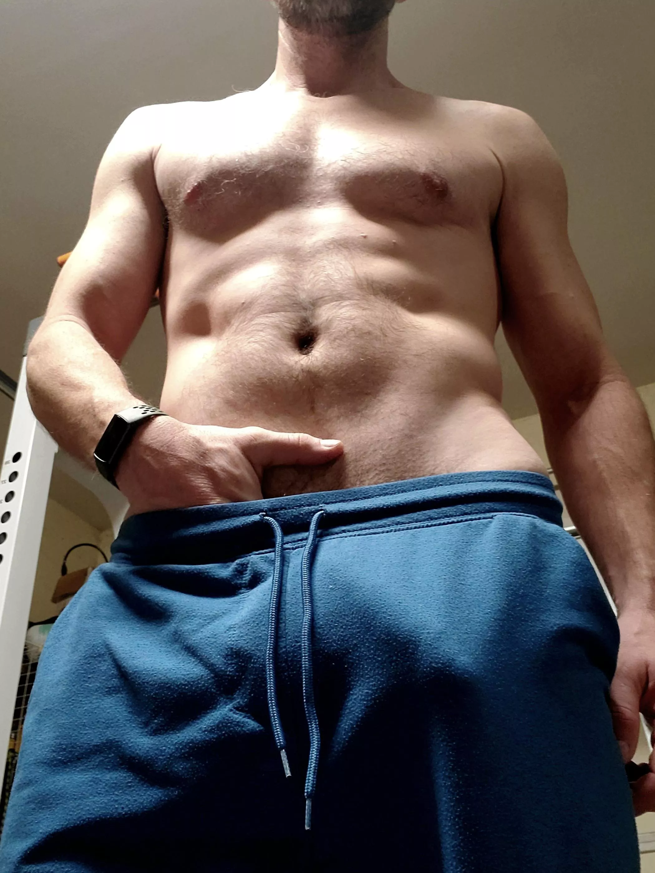 Since you're not here yet, imma go ahead and get warmed up [42]