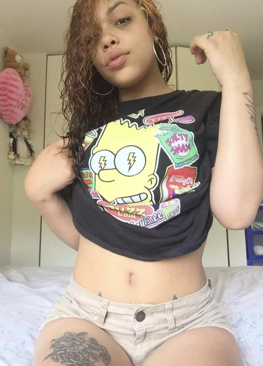 What cock would look better in me big or small?