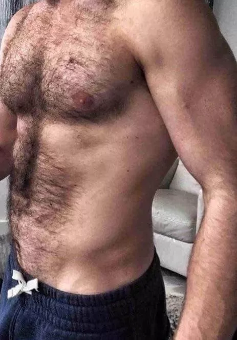 23 us jock. Hit me up with face Hairy muscle dudes to the front. Live+++ alex_mgay