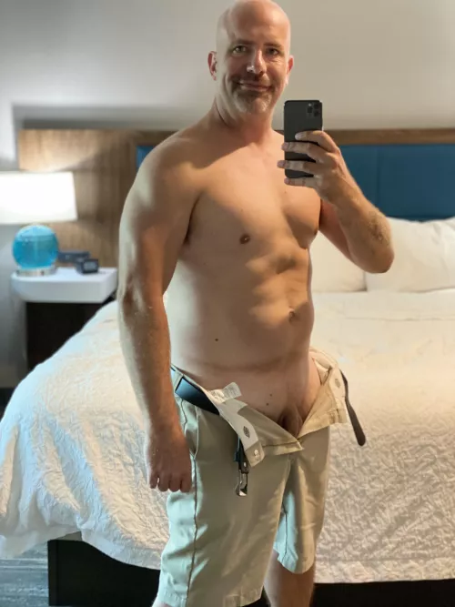 [42] and don’t mind making you moan 😈