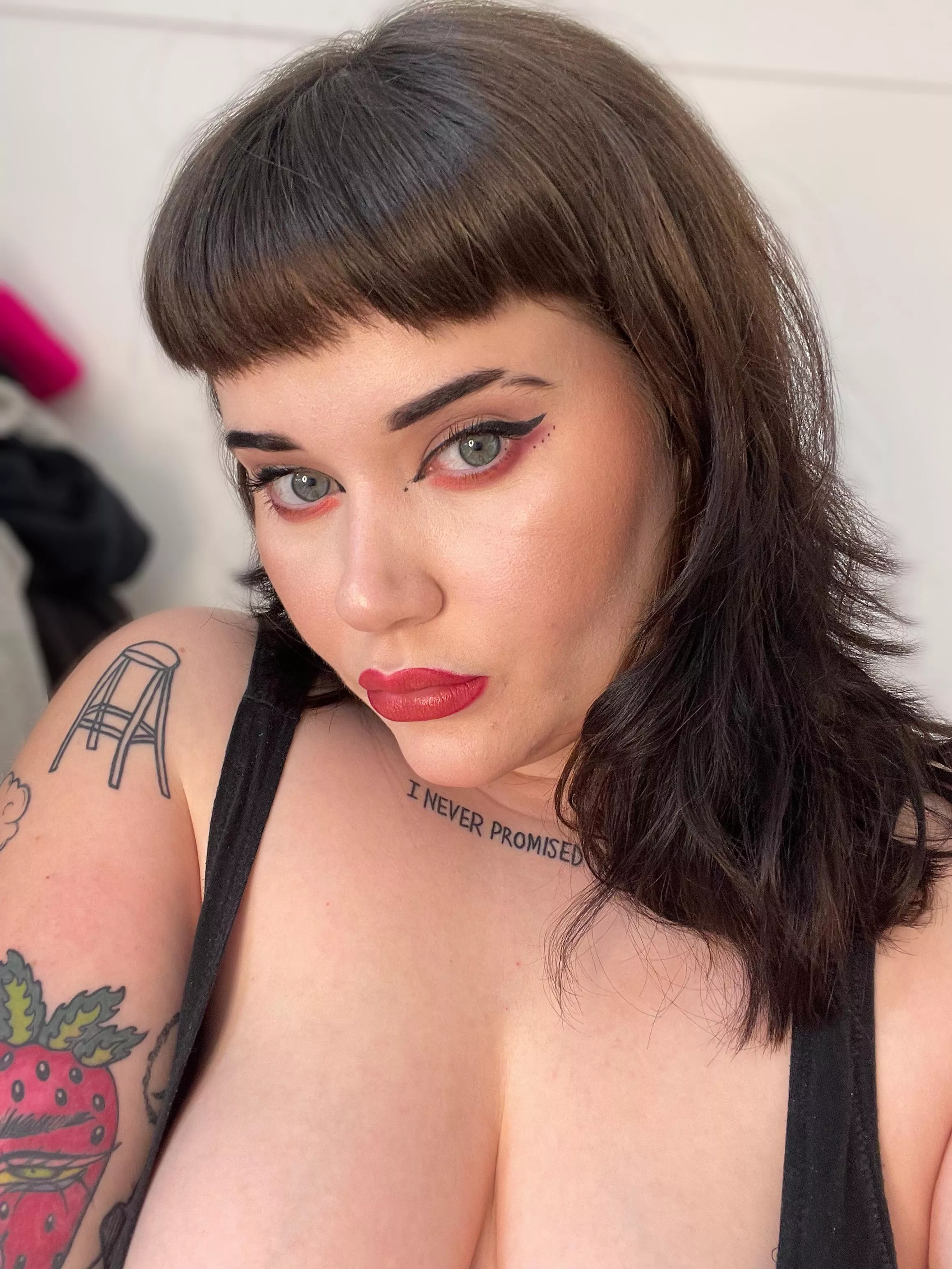 Big girls always have the cutest faces !