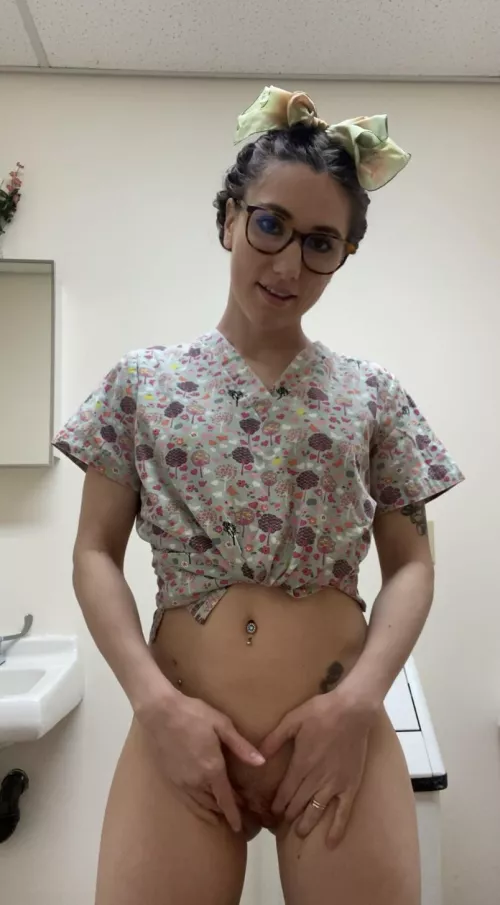 Dental assistant-this time I’ll open MY lips for YOU