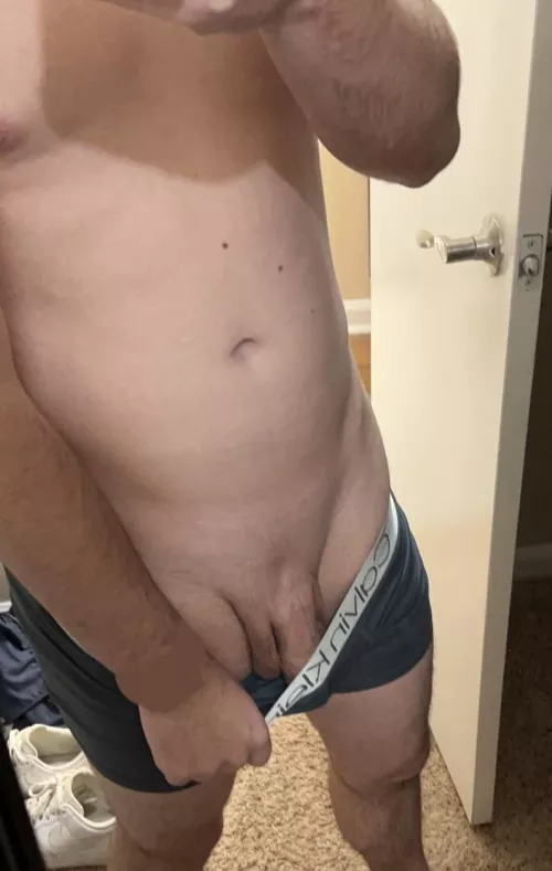 DM me if I stopped your scroll 😝