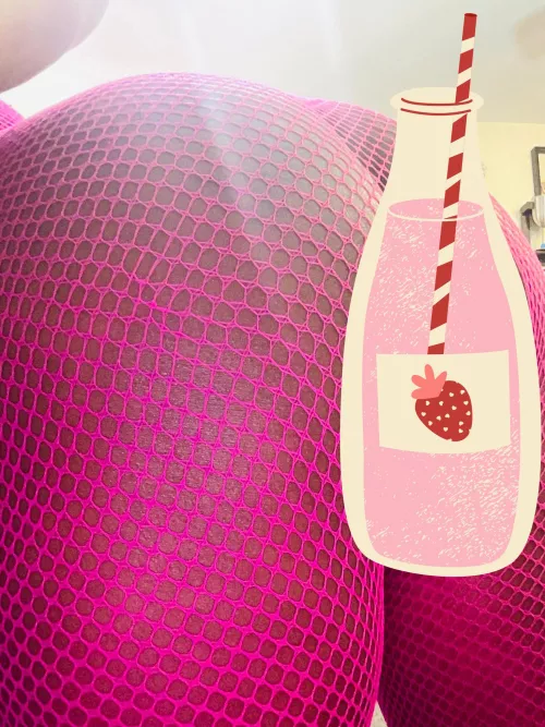 I have the chocolate and the strawberries, who have the white milk?